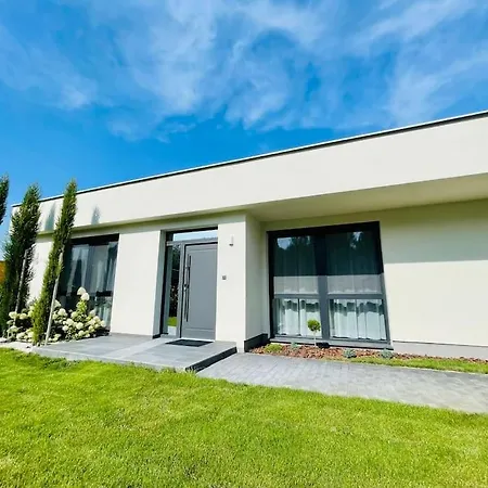Toparti Villa, Jakuzzi,luxus Elmeny A Szigetkoezben * Gyorzamoly