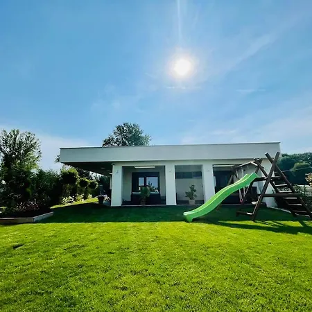 Toparti Villa, Jakuzzi,luxus Elmeny A Szigetkoezben Gyorzamoly